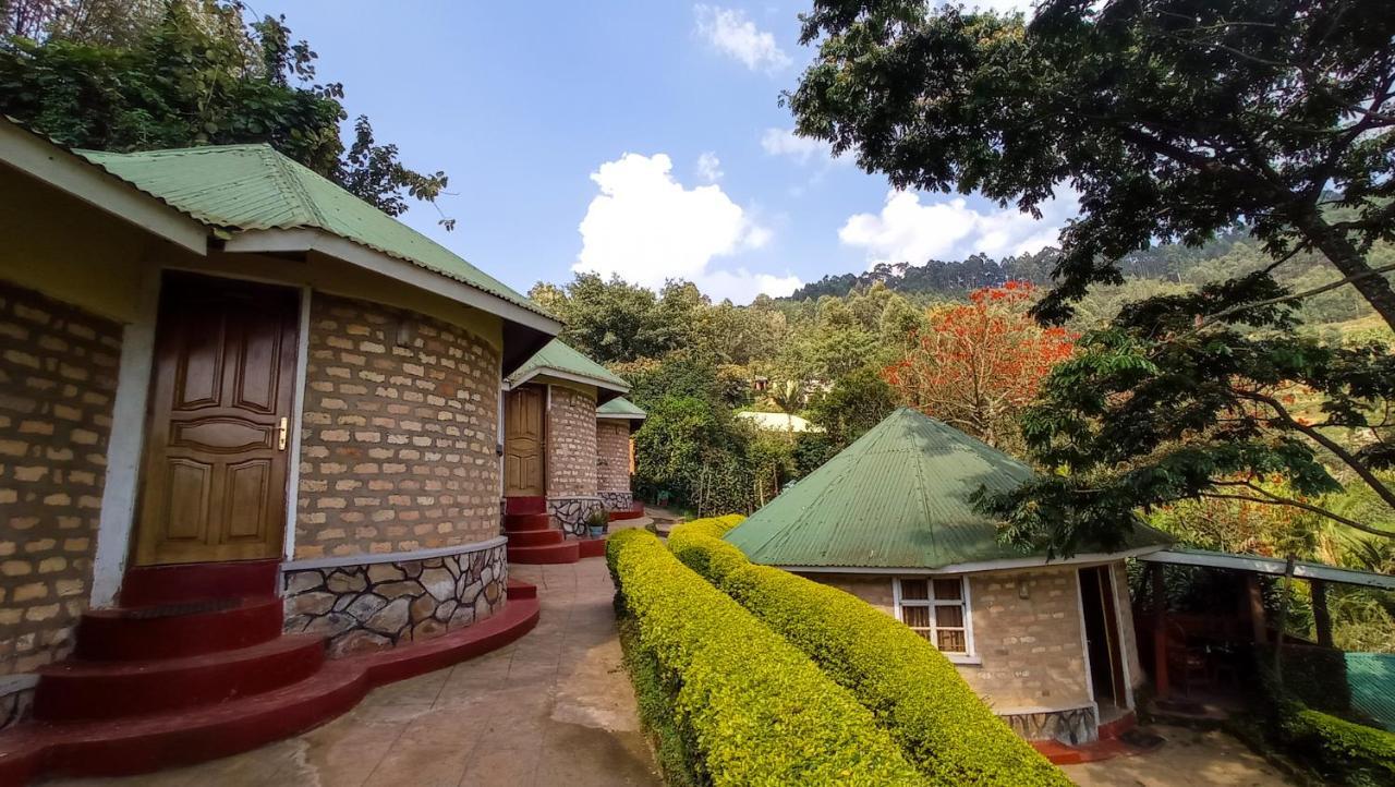Crater Bay Cottages Kabale Екстер'єр фото