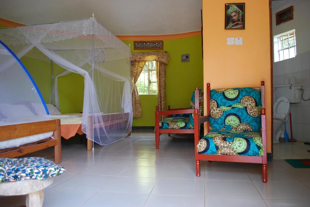 Crater Bay Cottages Kabale Екстер'єр фото