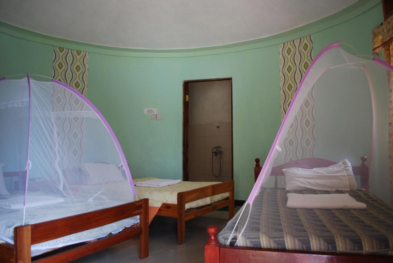 Crater Bay Cottages Kabale Екстер'єр фото