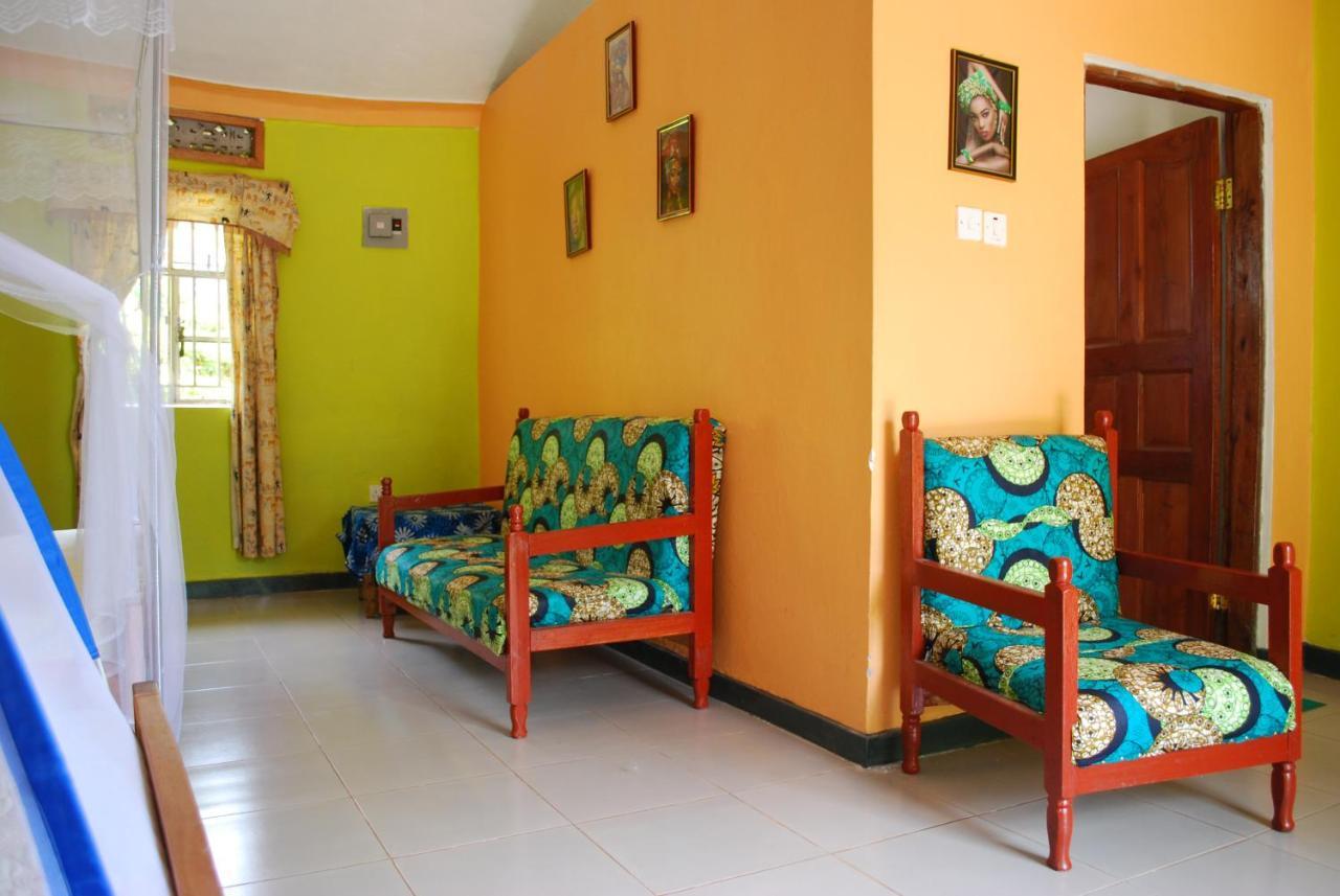 Crater Bay Cottages Kabale Екстер'єр фото
