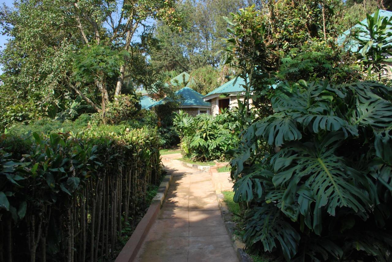 Crater Bay Cottages Kabale Екстер'єр фото